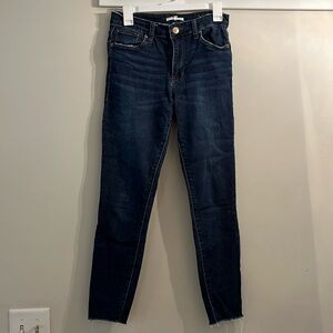 Women’s skinny jeans